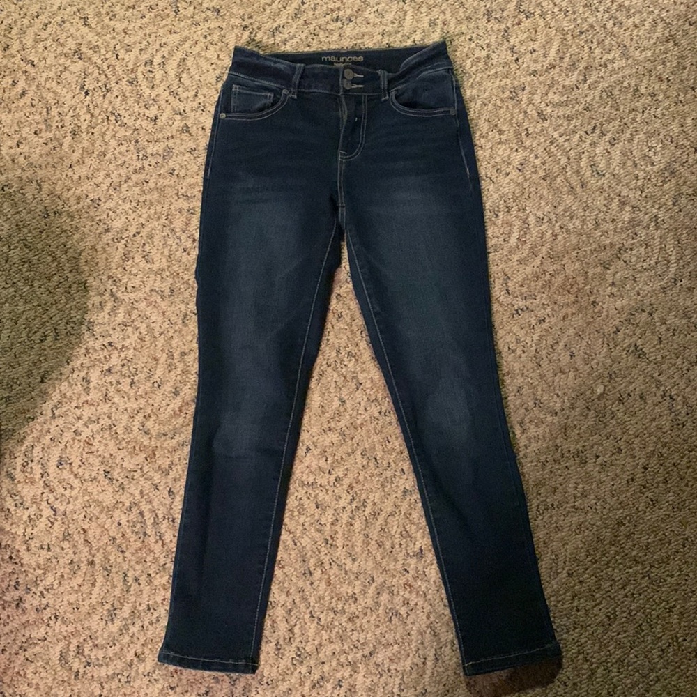 Maurice’s woman’s high-rise pants, size 0
